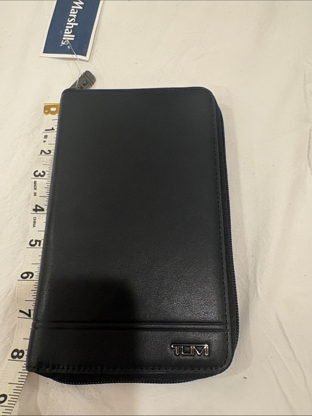 Tumi Black Leather Zip-Around Travel Wallet - Picture 4 of 5